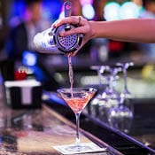 Hoạt động kinh doanh đồ uống